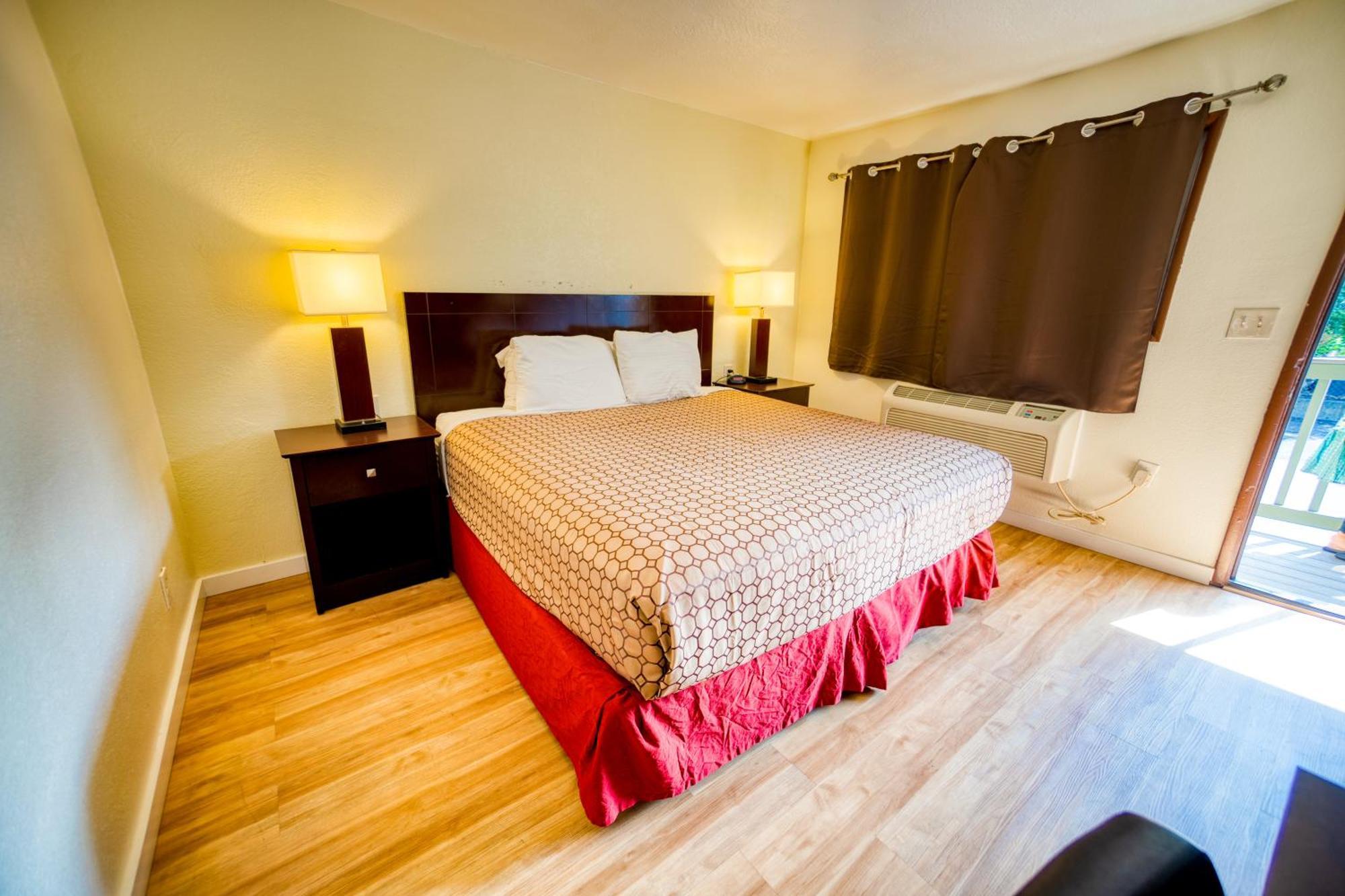 Budget Inn Даллес Экстерьер фото