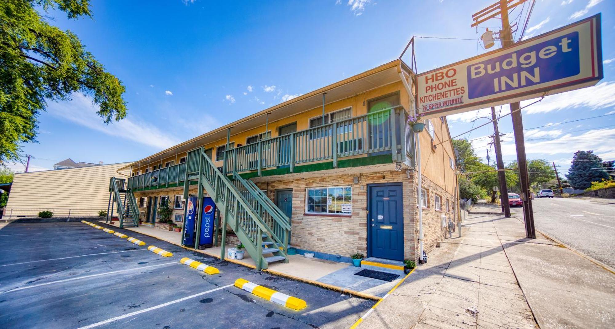Budget Inn Даллес Экстерьер фото