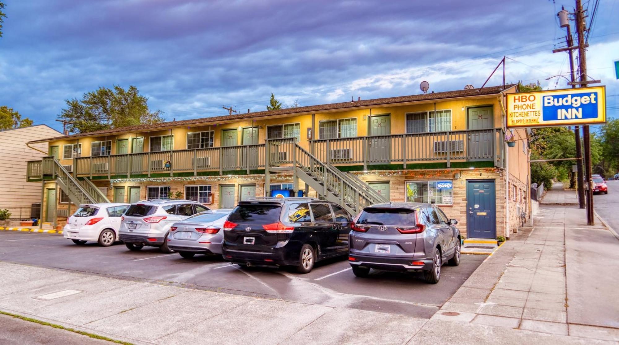 Budget Inn Даллес Экстерьер фото