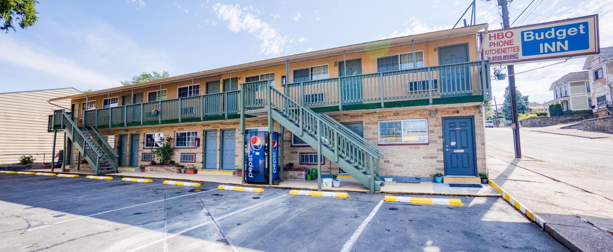 Budget Inn Даллес Экстерьер фото